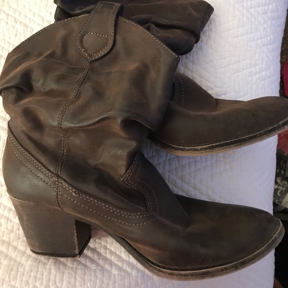 Rocket Dog Women’s Cowgirl boots